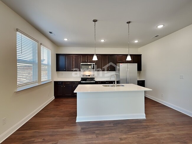 Photo - 5500A Farm Pond Ln