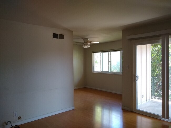 Photo - 1300 Montecito Ave