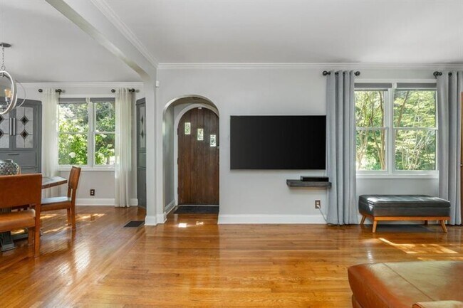 Photo - 168 Garland Ave