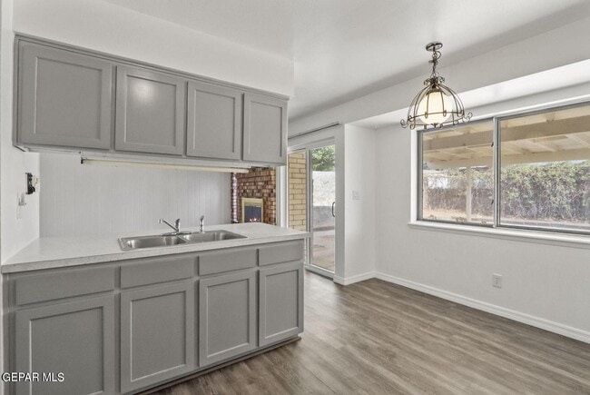 Photo - 10222 Dunbarton Dr