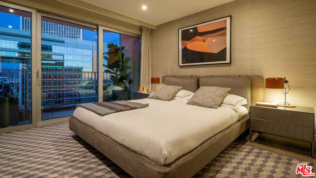 Building Photo - 2025 Ave of the Stars Unit 1402 Rental