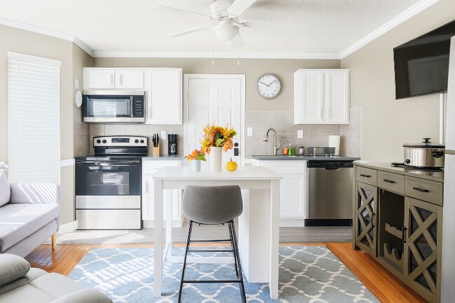 Photo - 4302 Foothills Dr Unit The Sage