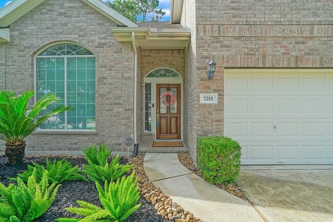 7211 Emerald Run Ln