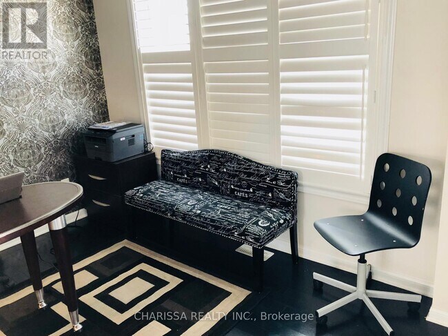 Photo - 945 Farmstead Dr