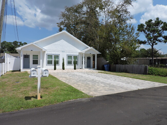 Building Photo - 12610 Erin Lea Ln Rental