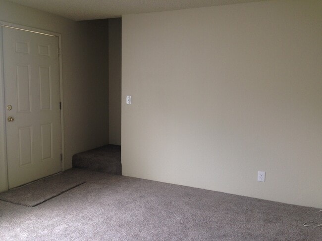 Photo - Quincy St Triplex Unit 1276