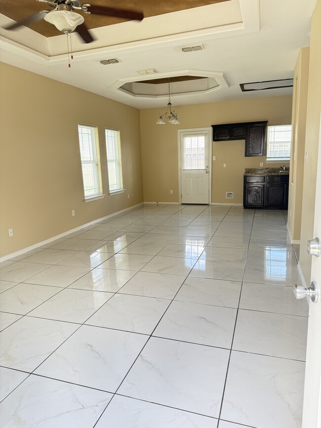 Photo - 3108 Rosemary Dr