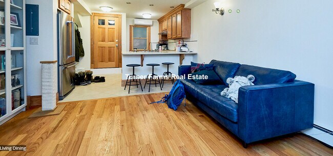 Photo - 5 Phillips St Apartments Unit A