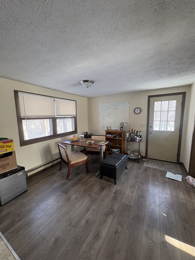 Photo - 98 Pelham Rd