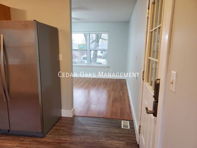 Photo - 2202 Dogwood Pl
