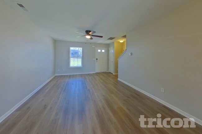 Photo - 432 Cape Jasmine Way