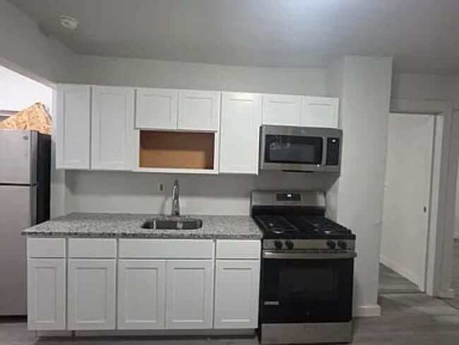 Photo - 238 Newhall St