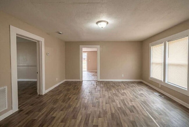 Photo - 218 Irving Ave