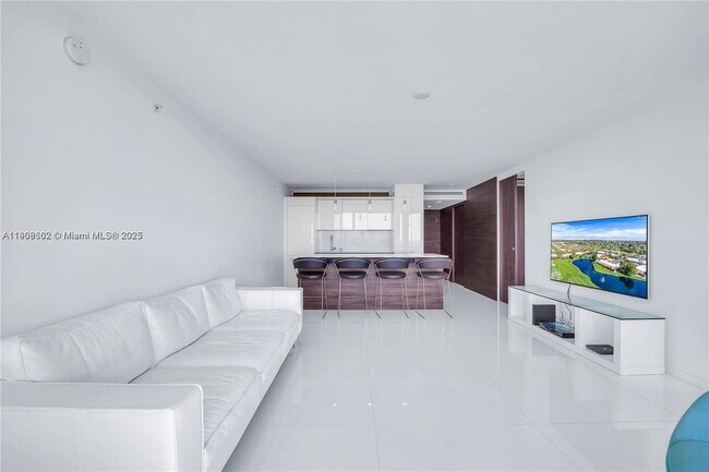 Photo - 400 South Pointe Dr Unit 2307