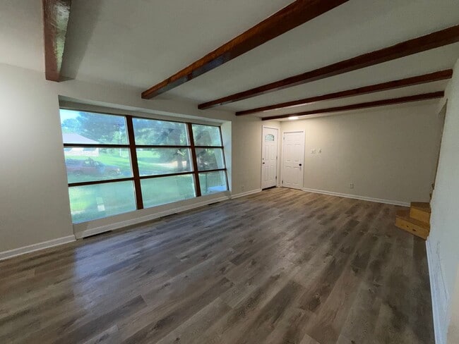 Photo - 13091 Lakeridge Dr