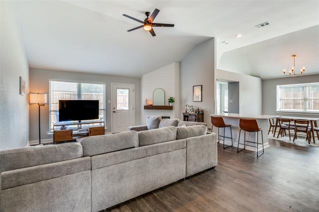 Photo - 2701 Kyle Rd