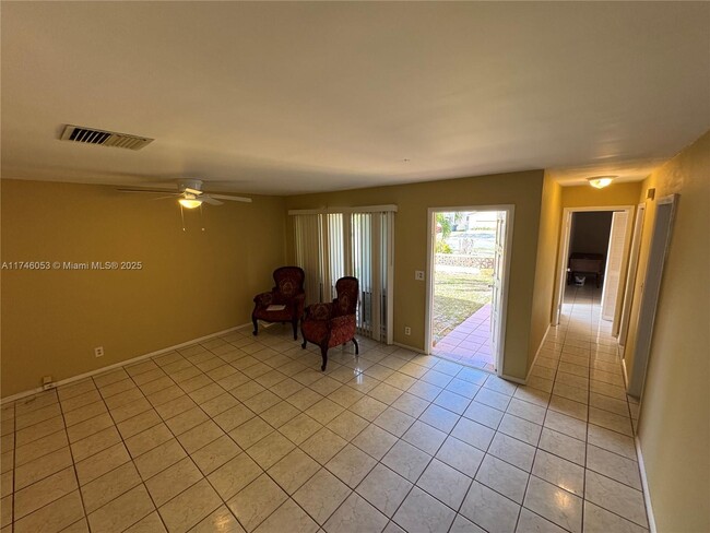Photo - 1108 NE 2nd Ct Apartment Unit 1108