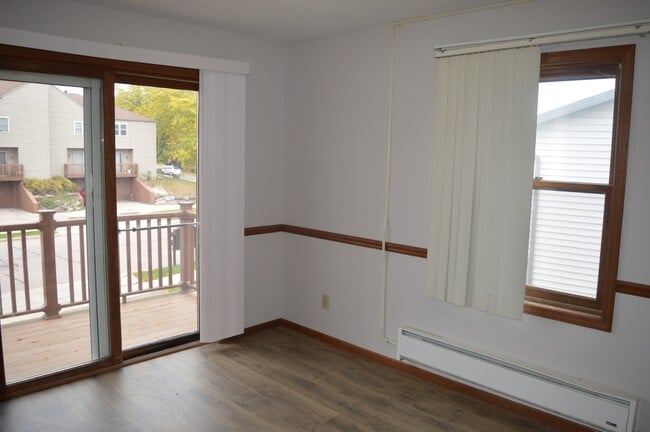 Photo - 1237 Sunfield St Unit 4