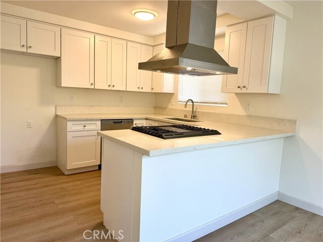 18221 Mandarin Ln Unidad D