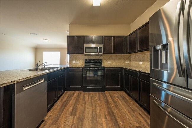 Photo - 13317 Brahmin Dr