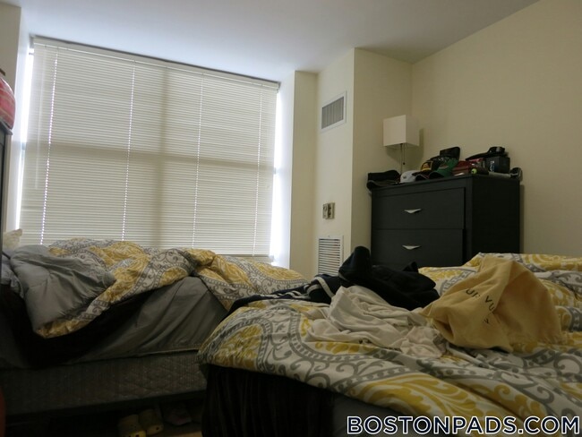 Photo - 40 Boylston St Unit 504