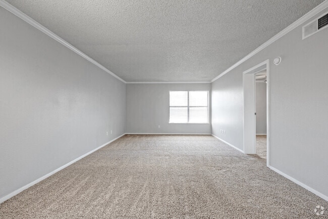 1 bed 1 bath 758 sqft.