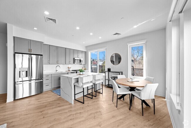 Building Photo - 500 Talbot Ave Unit 404 Rental