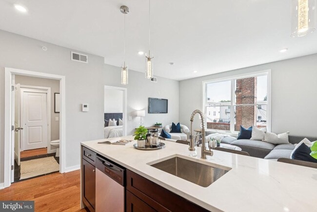 Photo - 203 Haverford Ave Unit 201