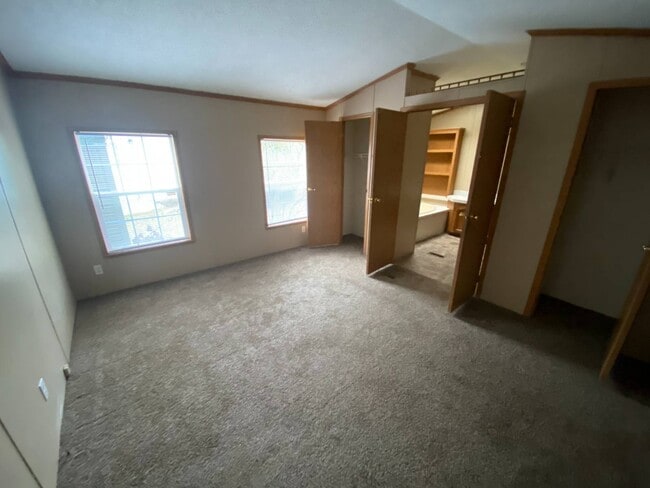 Photo - 4184 Bickel St