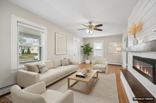 Photo - 10 Hurley Ave
