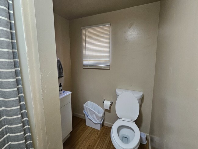 Photo - 200 Arabella St