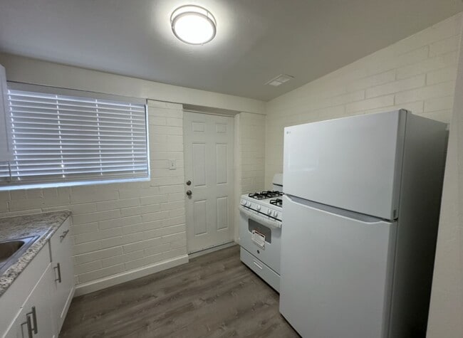 Photo - 1022 N Palo Verde Blvd Unit 1022 N Palo Verde Blvd Apt F