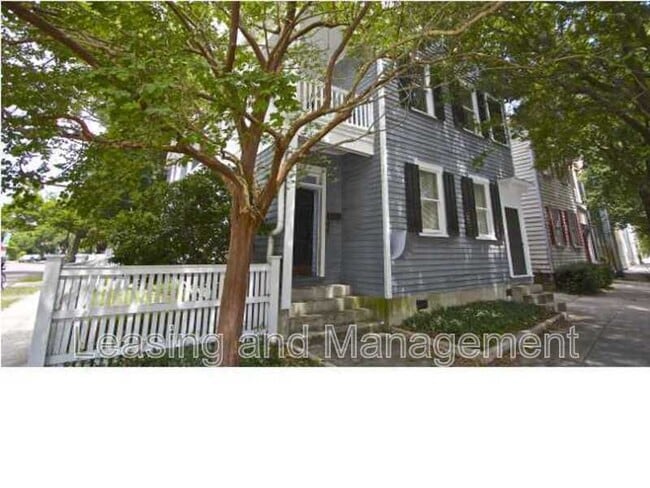 Photo - 156 Coming St Unidad A