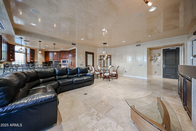 Photo - 2211 E Camelback Rd Unit 106