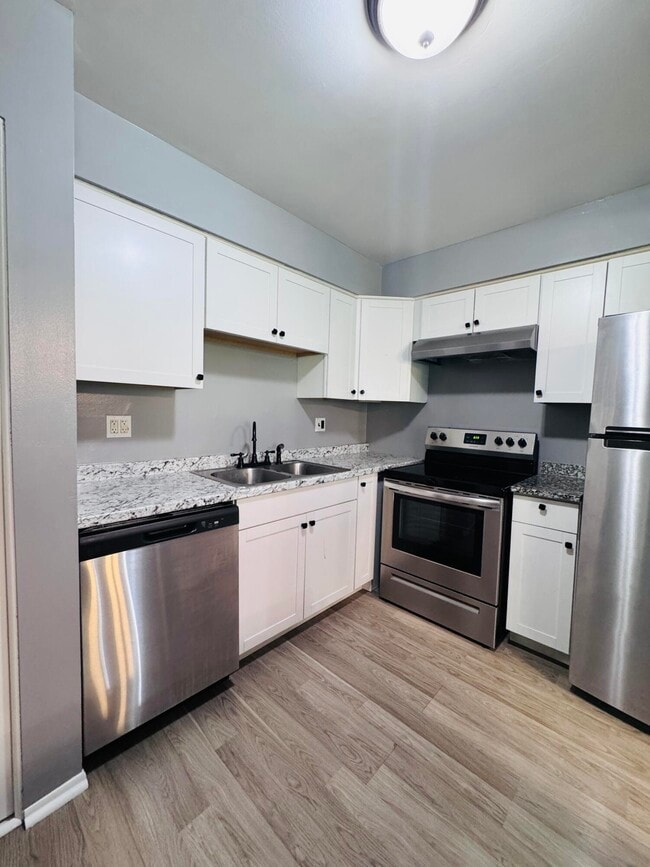 Photo - 7640 Woodview St Unit 1