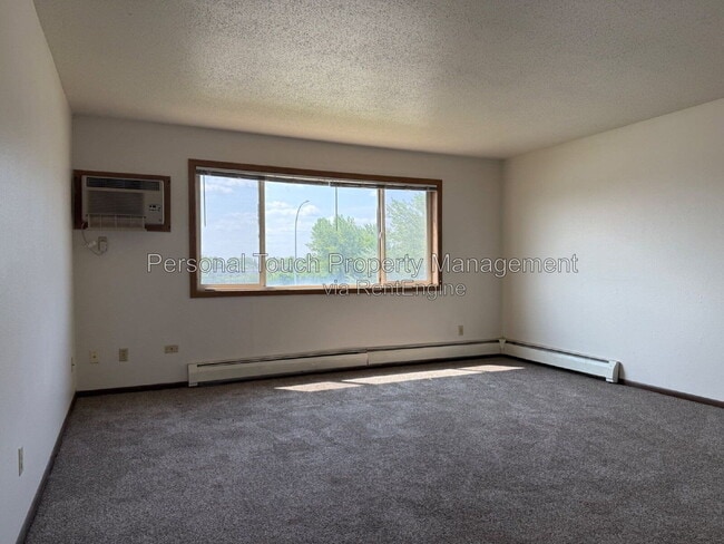 10 5th St NW Unit 301