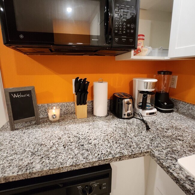 Photo - 4869 Tchoupitoulas St