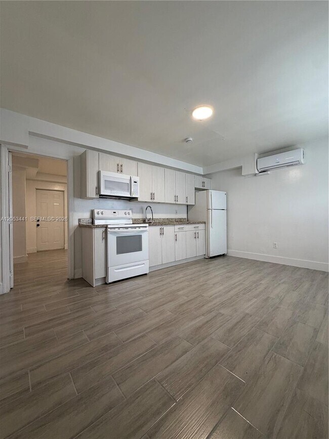 60 NW 71st St Unit 6