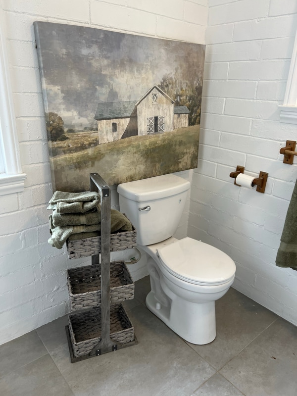 Photo - 33574 Washington Dr