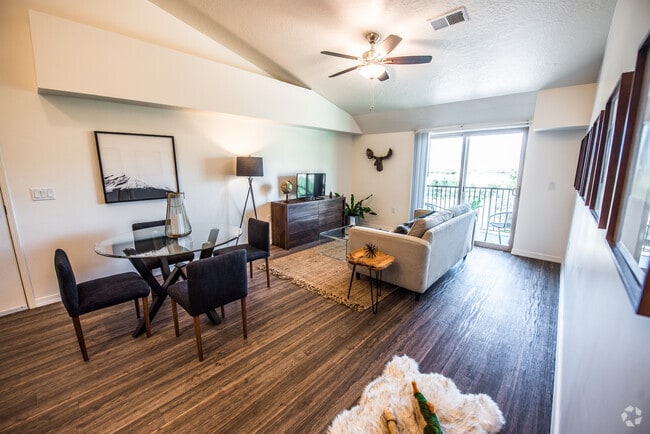 Building Photo - Wasatch Commons Rental