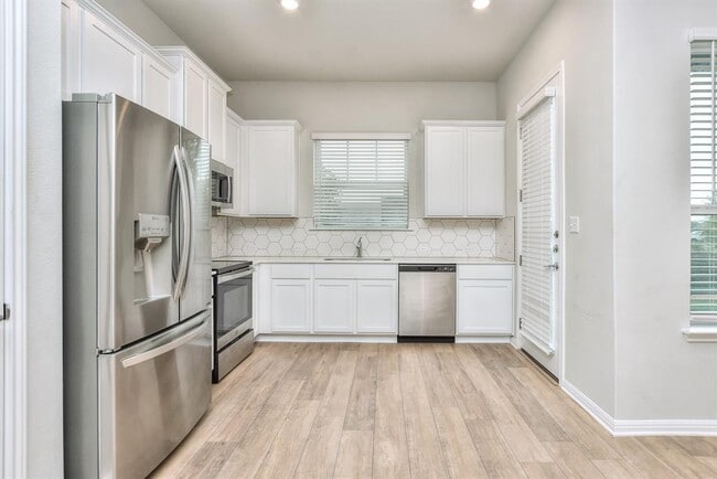 Photo - 1015 Vista View Dr Unit 1001