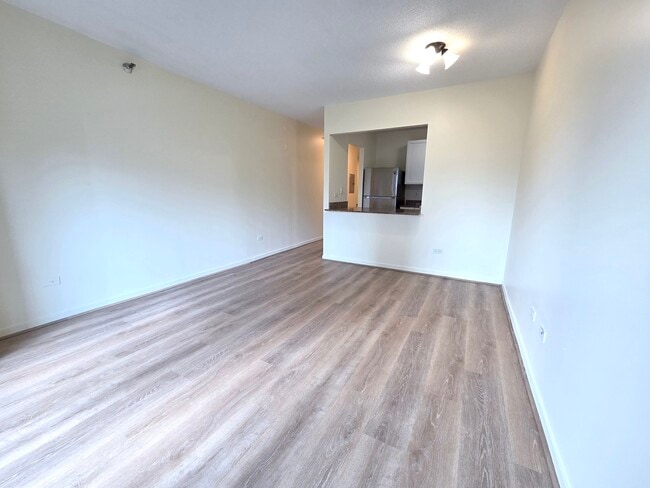 Photo - 400 N La Salle Dr Unidad 4106