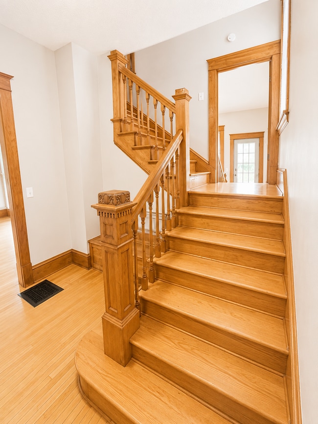 Photo - 453 N Wheeler St