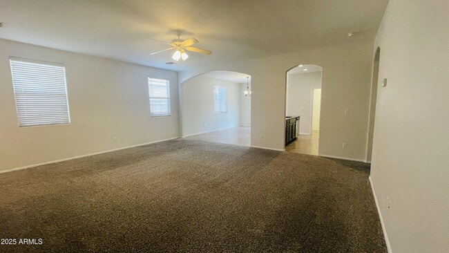 Photo - 42455 W Santa Fe St