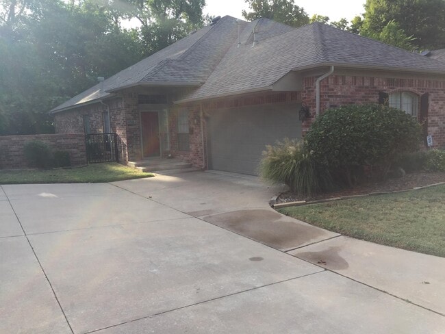 Photo - 4501 N Youngs Blvd