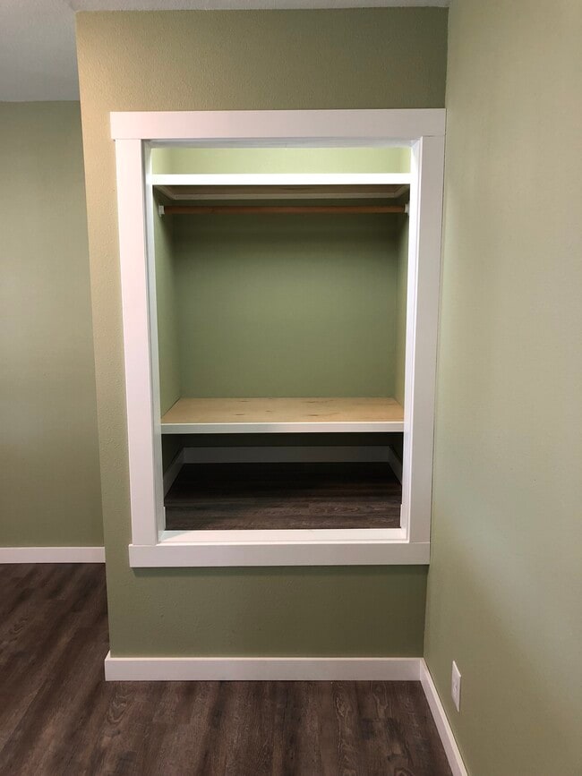 Photo - 1242 Main St Unit 3