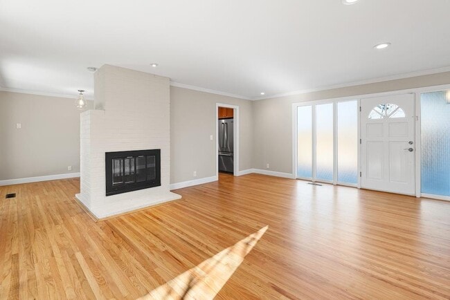 Building Photo - 3274 Todd Way