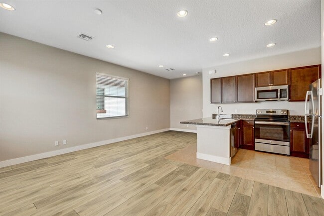 Building Photo - 6044 Curie Pl Unit 6044
