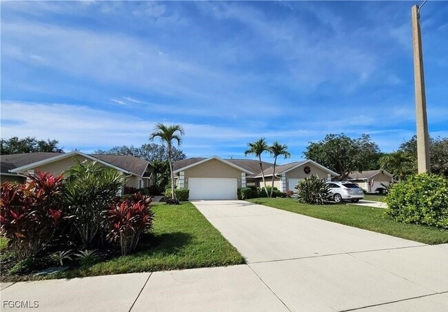 Photo - 1909 W Crown Pointe Blvd