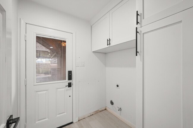 Photo - 20631 Cranfield Dr